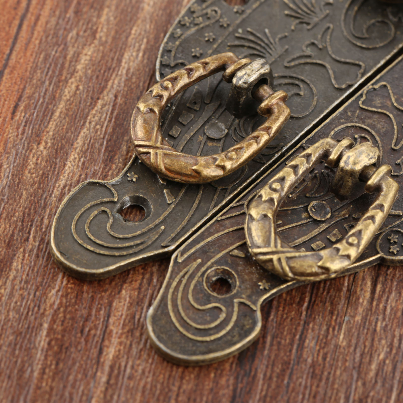 Furniture Hardware Manufacturers - 1 Peça Fecho de Caixa Antigo